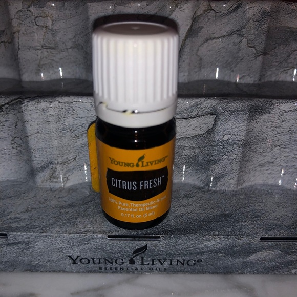 Citrus Fresh Essential Oil - Picture 1 of 1